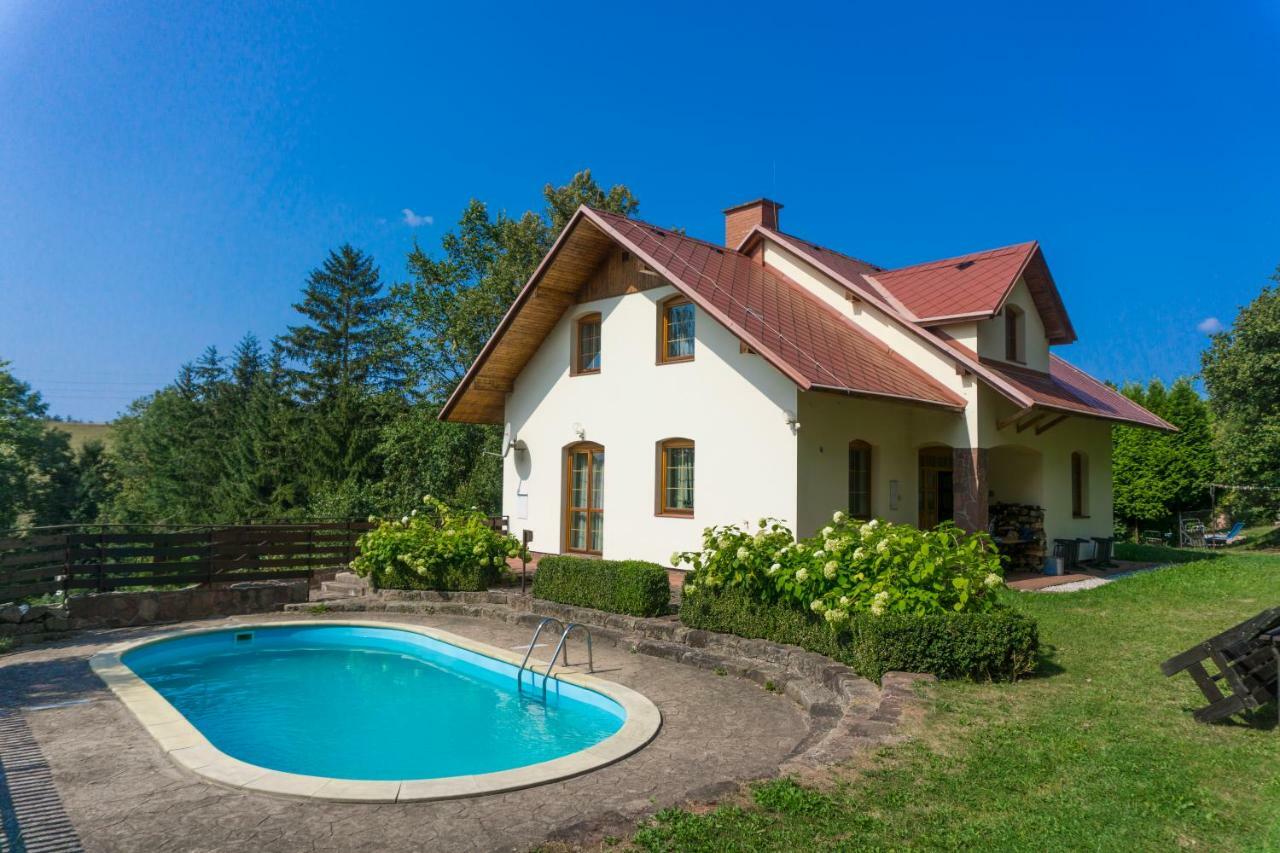 Holiday Villa Javornik ภายนอก รูปภาพ